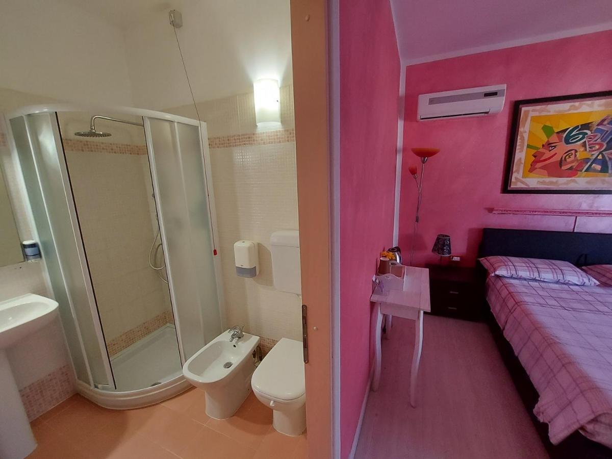 B&B Desenzano Ντεζεντσάνο ντελ Γκάρντα Εξωτερικό φωτογραφία