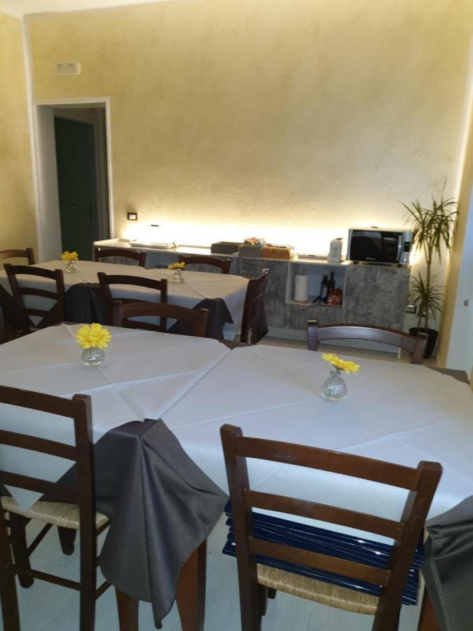 B&B Desenzano Ντεζεντσάνο ντελ Γκάρντα Εξωτερικό φωτογραφία
