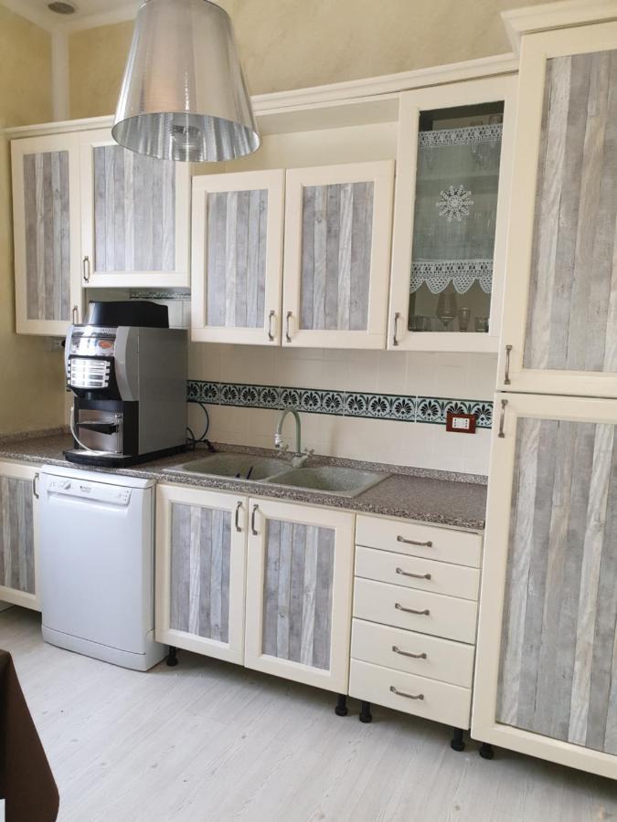 B&B Desenzano Ντεζεντσάνο ντελ Γκάρντα Εξωτερικό φωτογραφία