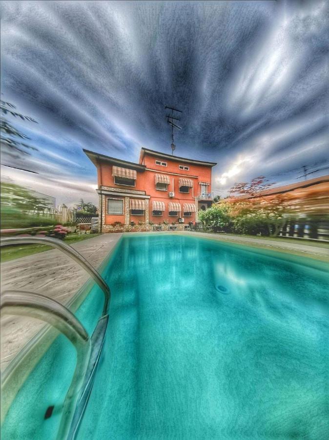 B&B Desenzano Ντεζεντσάνο ντελ Γκάρντα Εξωτερικό φωτογραφία