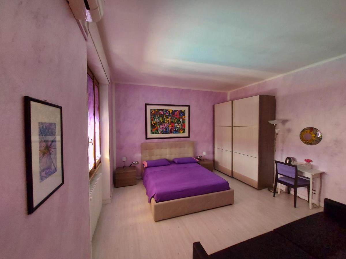 B&B Desenzano Ντεζεντσάνο ντελ Γκάρντα Εξωτερικό φωτογραφία